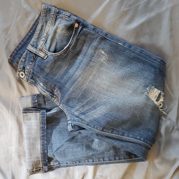 Guess Mid-Rise Distressed Ankle Jeans with Floral Inset - Picture 4 of 4